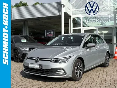 Gebraucht VW Golf VIII Style 204 PS (150 kW) 2022 Reflexsilber (silber) Limousine