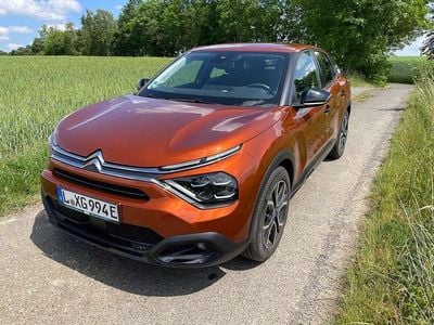 Gebraucht Citroën e-C4 Feel 100 kW (136 PS) 2022 Orange Limousine