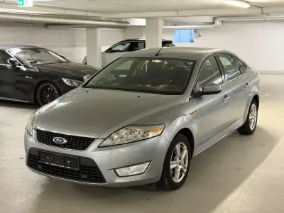Gebraucht Ford Mondeo Trend 110 PS (80 kW) 2007 Silber Limousine