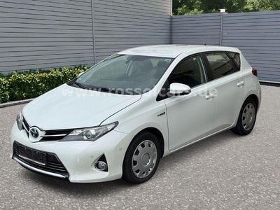Toyota Auris Hybrid