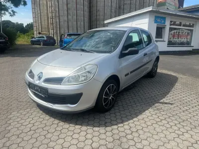 Gebraucht Renault Clio Authentique 75 PS (55 kW) 2006 Grau Kleinwagen