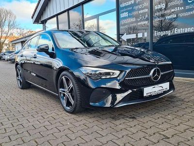 Gebraucht Mercedes CLA200 Shooting Brake 150 PS (110 kW) 2023 Schwarz Kombi