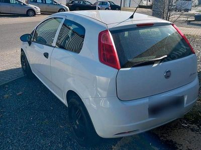 Gebraucht Fiat Punto 2012 Weiß Kleinwagen