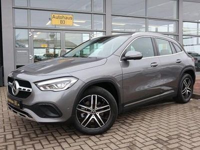 Gebraucht Mercedes GLA250 Progressive 218 PS (160 kW) 2022 Grau SUV