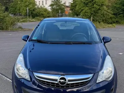 Gebraucht Opel Corsa 68 PS (50 kW) 2013 Blau Kleinwagen