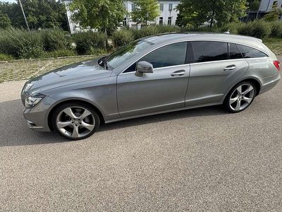 Gebraucht Mercedes CLS350 265 PS (194 kW) 2014 Grau Kombi