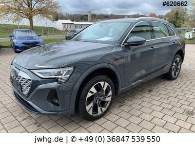 Second-hand Audi Q8 e-tron S-Line 250 kW (340 CP) 2023 Gri SUV