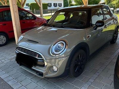 Usata Mini Cooper S 192 CV (141 kW) 2018 Beige Utilitaria