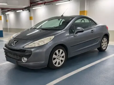 Gebraucht Peugeot 207 CC 120 PS (88 kW) 2007 Cabrio