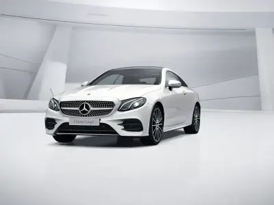 Używany Mercedes E350 AMG 299 KM (219 kW) 2018 Biały Coupe