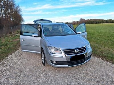 Gebraucht VW Touran Highline 140 PS (102 kW) 2010 Grau Van / Kleinbus
