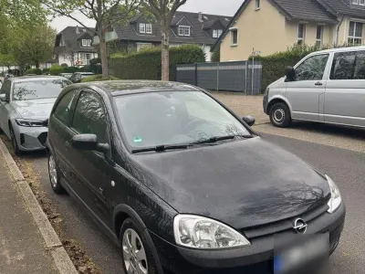 Brugt Opel Corsa Sport 75 HK (55 kW) 2002 Sort Hatchback