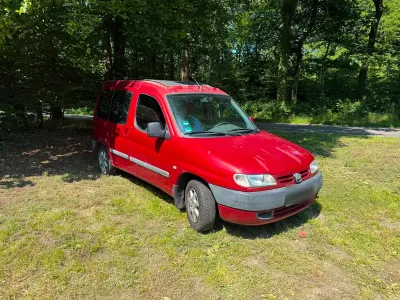 Gebraucht Citroën Berlingo 90 PS (66 kW) 2000 Rot Van / Kleinbus