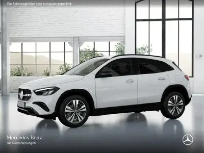 Gebraucht Mercedes GLA200 163 PS (119 kW) 2026 SUV