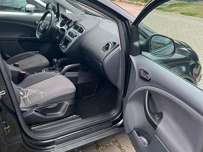 Begagnad Seat Altea 160 HK (117 kW) 2010 Andere farben Kombi