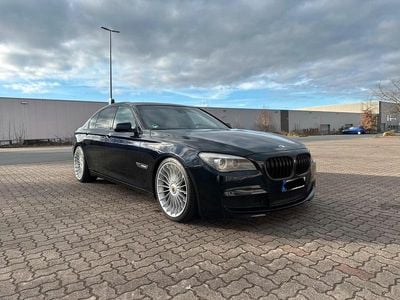Second-hand BMW 730 M Sport 326 CP (239 kW) 2010 Albastru Berlinǎ