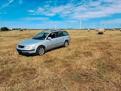 Gebraucht VW Passat 110 PS (80 kW) 2000 Silber Kombi