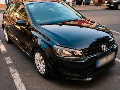 Gebraucht VW Polo 69 PS (50 kW) 2010 Schwarz Kleinwagen