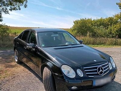 Mercedes E200