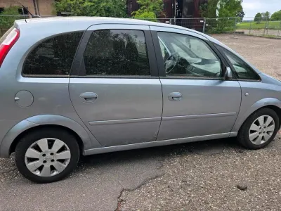 Brugt Opel Meriva 125 HK (91 kW) 2005 Grå MPV