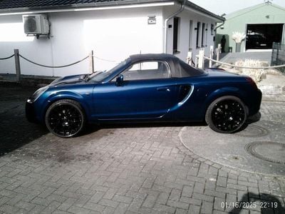 Gebraucht Toyota MR2 140 PS (102 kW) 2001 Blau Cabrio