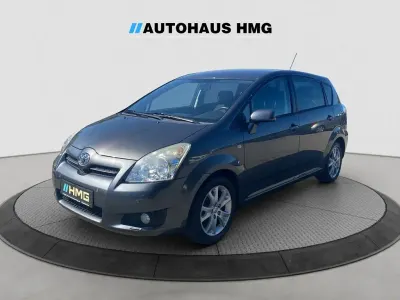 Gebraucht Toyota Corolla Verso Team 129 PS (94 kW) 2008 Grau Van / Kleinbus