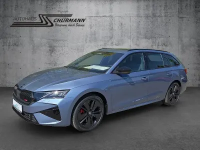 Neu Skoda Octavia RS 265 PS (194 kW) 2026 Blau Kombi