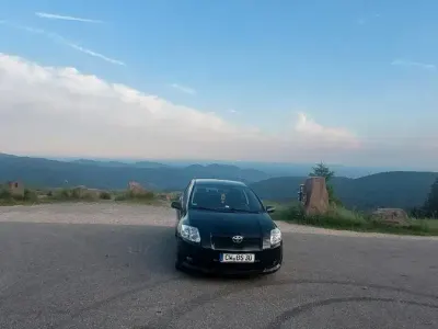 Gebraucht Toyota Auris 126 PS (92 kW) 2007 Schwarz Kleinwagen