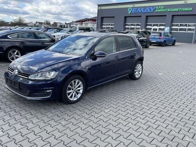 Gebraucht VW Golf VII LOUNGE 110 PS (80 kW) 2015 Blau (night blue metallic) Limousine