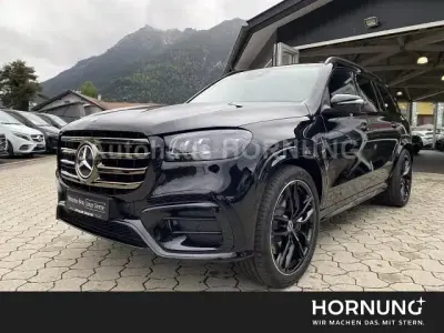 Gebraucht Mercedes GLS450 AMG 367 PS (269 kW) 2026 Metalliclack obsidianschwarz metallic SUV