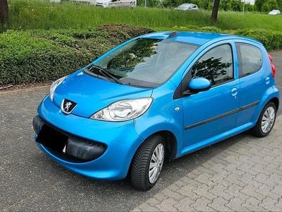 Gebraucht Peugeot 107 73 PS (53 kW) 2005 Blau Kleinwagen