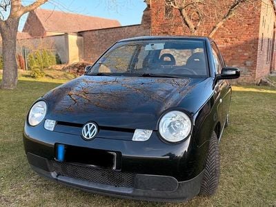Gebraucht VW Lupo 61 PS (44 kW) 2001 Schwarz Kleinwagen
