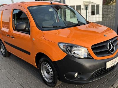 Mercedes Citan 109