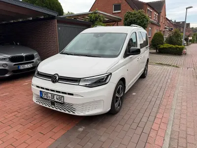 Gebraucht VW Caddy Maxi Style 150 PS (110 kW) 2025 Weiß Van / Kleinbus