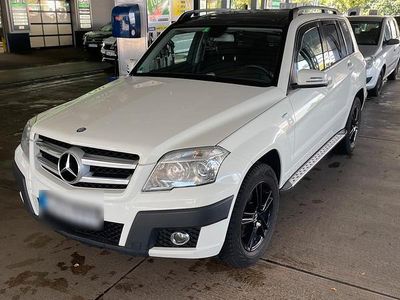 Weiß Gebraucht 2011 Mercedes GLK220 SUV | 7.800 € (Fairer Preis)