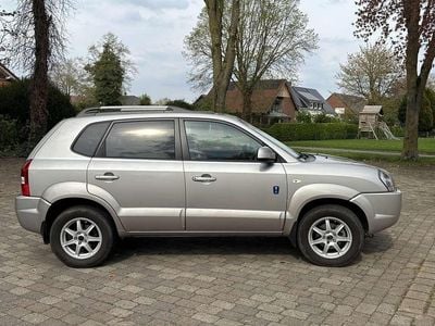 Usado Hyundai Tucson Team 141 HP (103 kW) 2005 Cinzento SUV