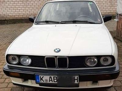 gebraucht BMW 318 318 i E30 Automatik mit H-Kennzeichen