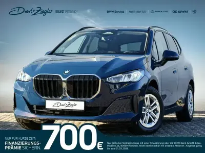 Gebraucht BMW 218 Active Tourer Shadowline 150 PS (110 kW) 2026 Night dusk blue Van / Kleinbus