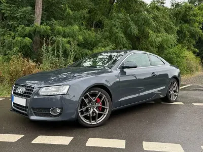 Gebraucht Audi A5 Sport 190 PS (139 kW) 2009 Grau Coupé