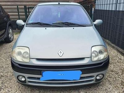 Renault Clio II