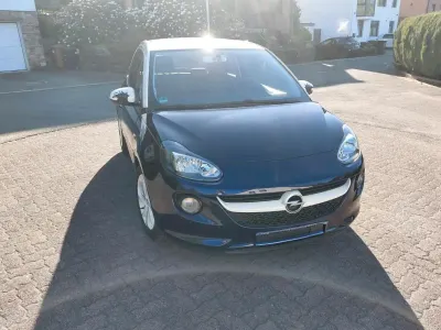 Usata Opel Adam 101 CV (74 kW) 2015 Blu Utilitaria