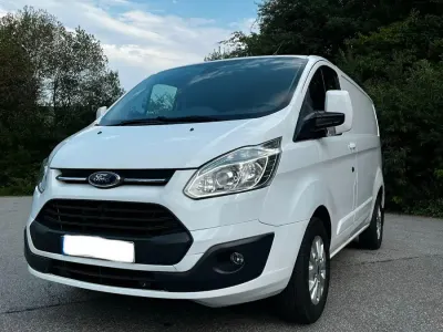 Gebraucht Ford Transit Custom 155 PS (114 kW) 2015 Weiß Van