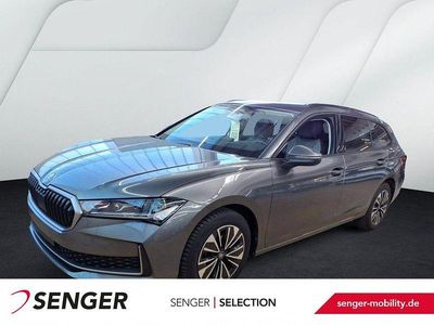 Gebraucht Skoda Superb Selection 150 PS (110 kW) 2025 Graphitegrau metallic Kombi