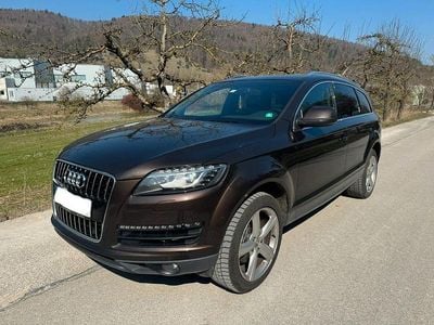 Second-hand Audi Q7 Sport 239 CP (175 kW) 2010 Maro SUV