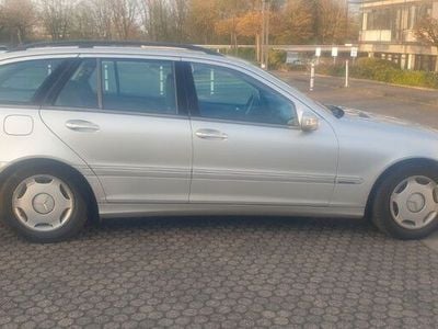 Mercedes C200