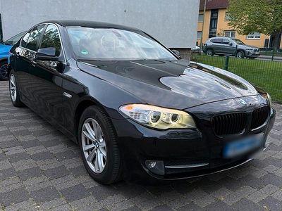 Usata BMW 530 258 CV (189 kW) 2011 Nero Berlina
