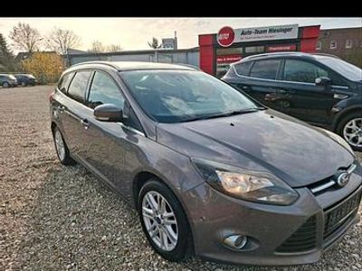 Gebraucht Ford Focus 163 PS (119 kW) 2014 Braun Kombi