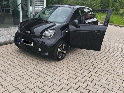 Gebraucht Smart ForFour Electric Drive 60 kW (82 PS) 2021 Schwarz Kleinwagen