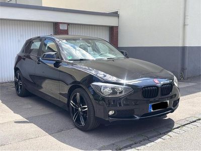 BMW 114