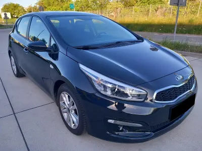 Gebraucht Kia Ceed 101 PS (74 kW) 2016 Schwarz Kleinwagen